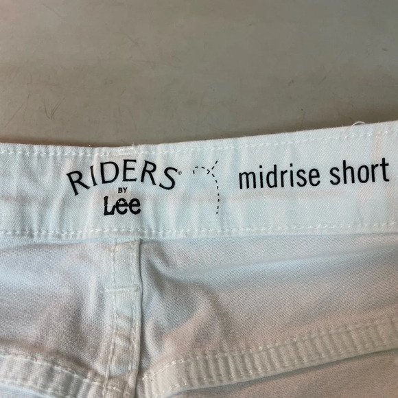Rider by Lee midrise white shorts size 10 medium - Picture 5 of 6
